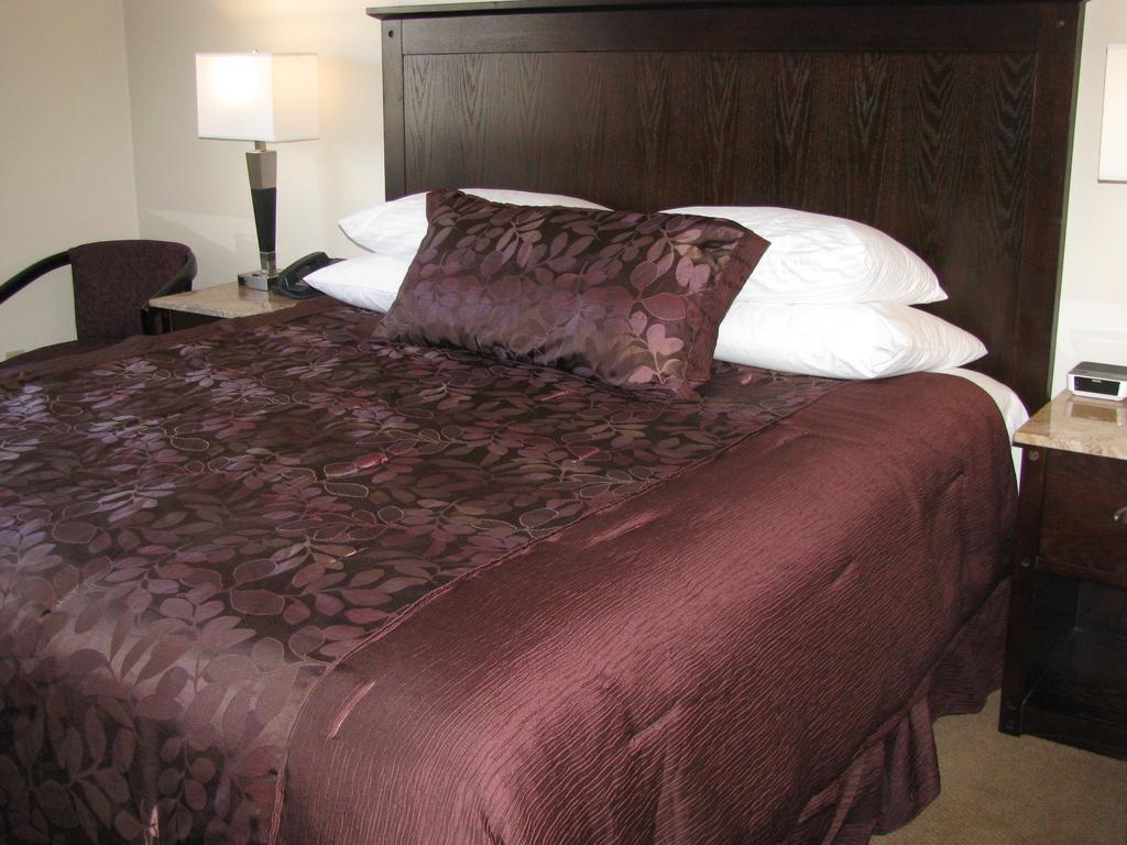 Billy Barker Casino Hotel Кенель Экстерьер фото